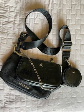 Steve Madden Black Multi-Piece Convertible Crossbody Set